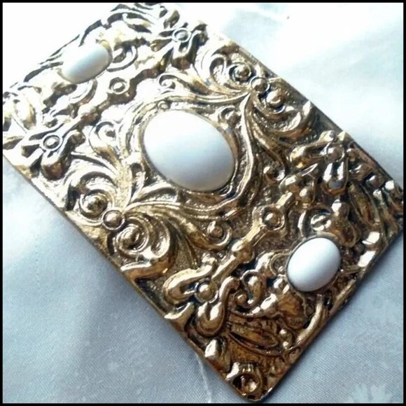 Big Belt Buckle is HUGE - Vintage Sash Buckle Renaissance Ren Faire Fashion - Picture 6 of 12